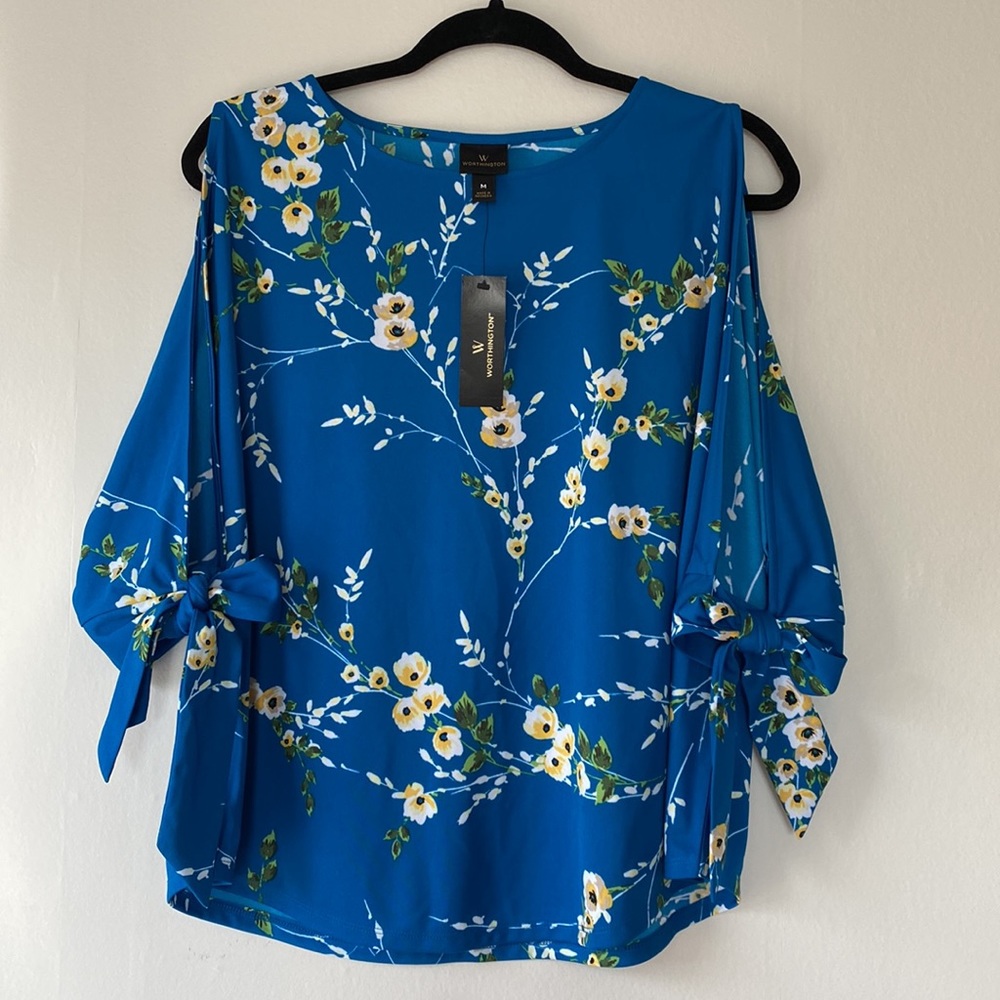 Cut out sleeve blouse